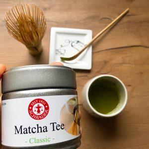 Matcha Dose vor Tee-Zubehör