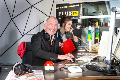 NEWS: MTV-Legende Ray Cokes und FluxFM starten „The Ray Cokes Show“ und den Digitalsender „X Radio – Back to the 90s“