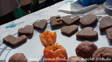 Love & Peace Food, mit geschenkten Blüten noch schöner