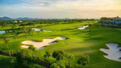 Golfen in Thailand im Herbst