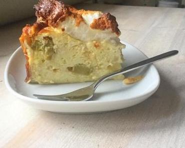 Rhabarber-Käsekuchen mit Baiserhaube