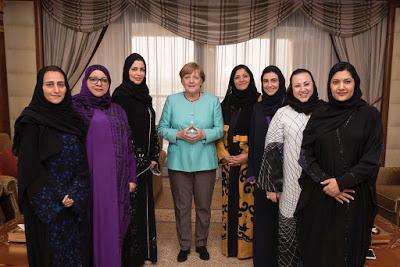 Merkel erntet Lob für ihren Beitrag zur Entrechtung der Frauen