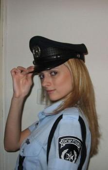 israelische-polizistin-blond