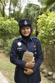 polizistin-aus-malaysia