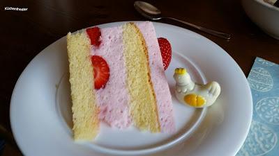 Buttermilch-Erdbeer-Torte