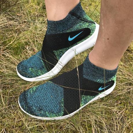 Nike Free RN Motion Flyknit 2017. Ist es Laufschuh oder eine Laufsocke?