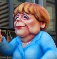 Die Wendehalspolitik Merkels funktioniert und die SPD setzt nichts dagegen, aber auch die AfD leidet darunter