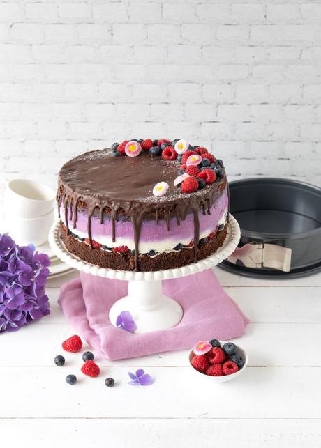 Schokoladen-Torte mit Beeren & eine Verlosung (Werbung)