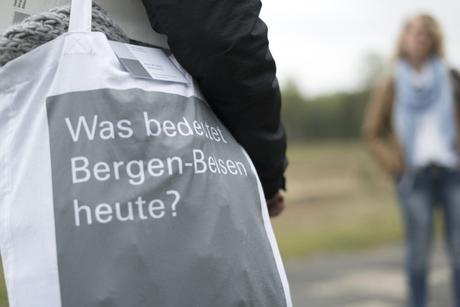 Ein Fotoworkshop in der KZ-Gedenkstätte Bergen-Belsen: Zeitreise ins immer noch Unvorstellbare