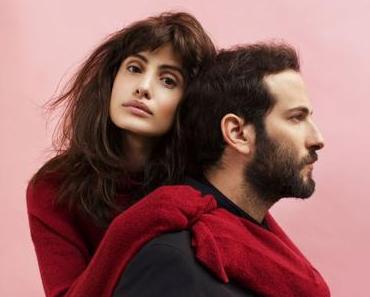 Israels Indiepop-Darlings LOLA MARSH veröffentlichen ihr Debütalbum „Remember Roses“ und …