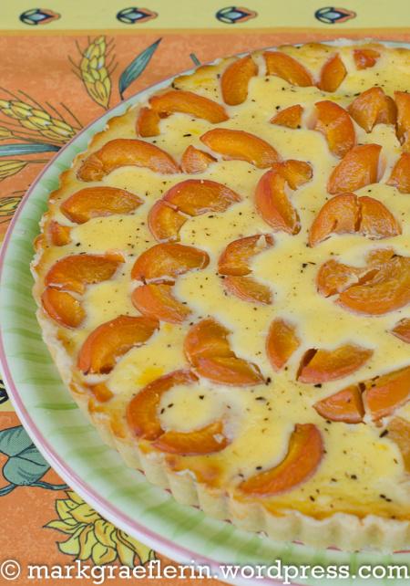 Aprikosen Wähe mit Vanille-Rahmguss / Tarte aux apricots