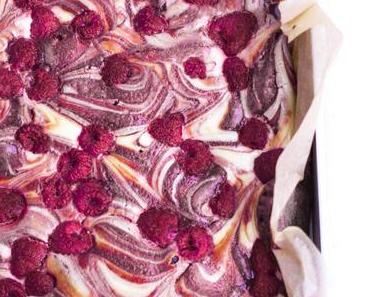 Brownies mit Cheesecake-Himbeer-Topping | Gastbeitrag von Fräulein Selbstgemacht