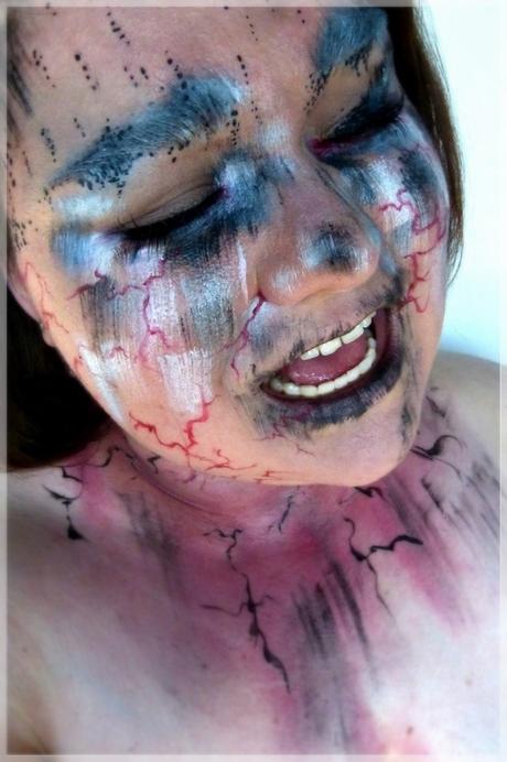 Crucio Schmerz Pein Folter Makeup Look
