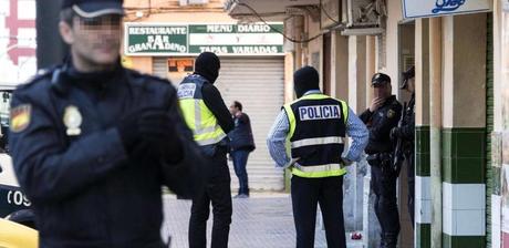 Festnahmen bei Anti-Terror-Razzia