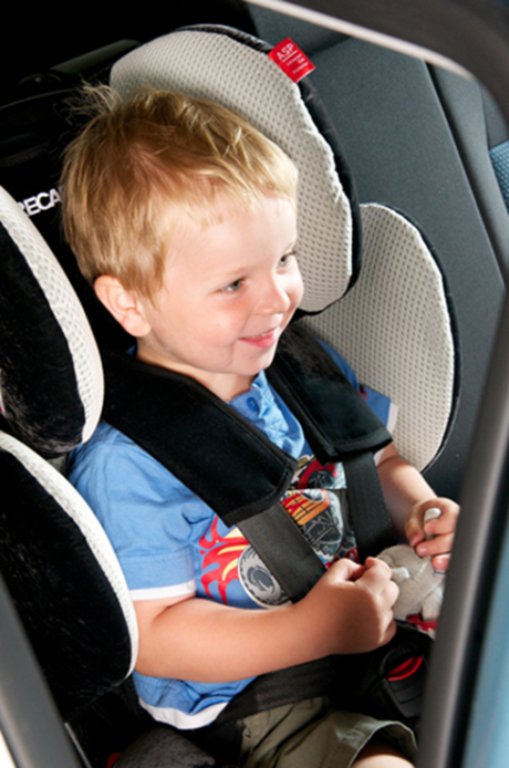 Sommerferien: Wie sicher fahren eure Kinder im Auto mit?