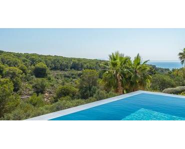 Mehr Vitamin D für anspruchsvolle Sonnenanbeter – FIRST MALLORCA bietet sonnige Luxus-Finca am Meer