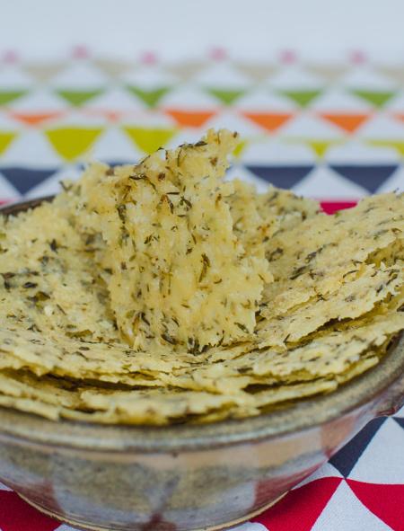 Zum Apéro: Parmesan Thymian Crunch nach Tanja Grandits