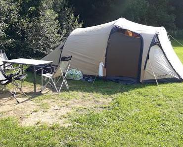 [Aus dem Alltag] Campingurlaub und Besuch im Berliner Zoo