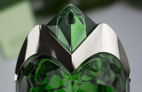 Thierry Mugler // AURA MUGLER Thierry Mugler // AURA MUGLER