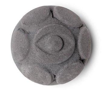 [News] – Jelly Bombs, Blumenkunst und neue Produkte bei LUSH: