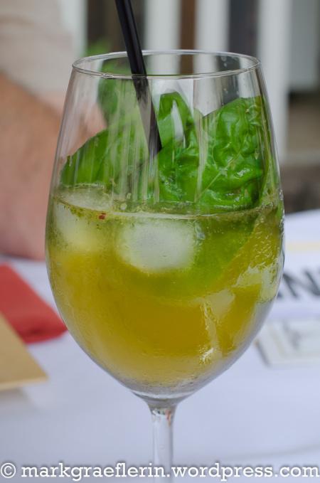 Feierabend-Cocktail: Tian Sprizz – mit einer Prise Chili