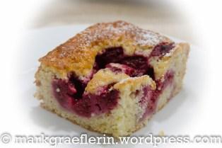 Zitrone Joghurt Kuchen Rosmarin Himbeeren1