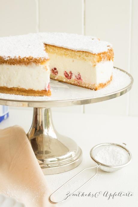 Käse-Sahne-Torte mit Himbeeren