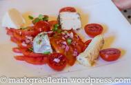 Tomatensalat mit Schafs-/Ziegenkäse