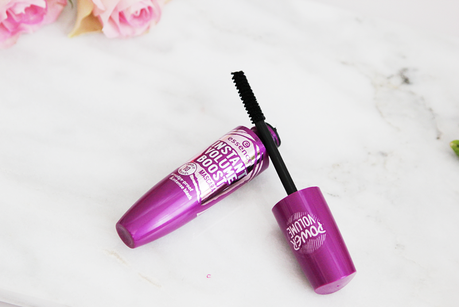Essence Brighten Up Banana Powder, #Lashes of the Day Mascara & Instant Volume Boost Mascara - Essence Sortiments Update Herbst/Winter 2017