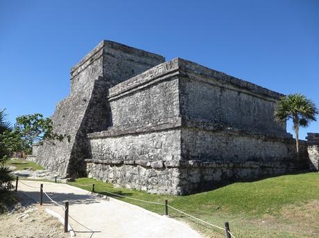 14_El-Castillo-Maya-Ruine-Tulum-Cancun-Yucatan-Mexiko-Karibik-Meer