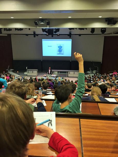 Kinder-Universität Zürich: Wenn Primarschüler Hörsaal-Luft schnuppern