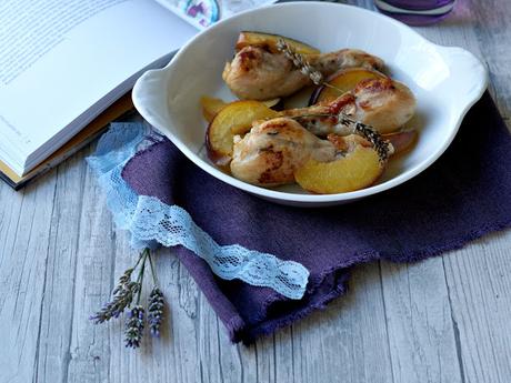 [Kochbuchvorstellung] Sommerhähnchen mit Pfirsich, Honig und Lavendel