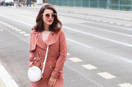 the trench vila pink duster coat autumn cold berlin streetstyle blog outfit inspiration how to style blush colors trend 