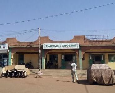 Apotheken aus aller Welt, 740: Bobo-Dilasso, Burkina Faso