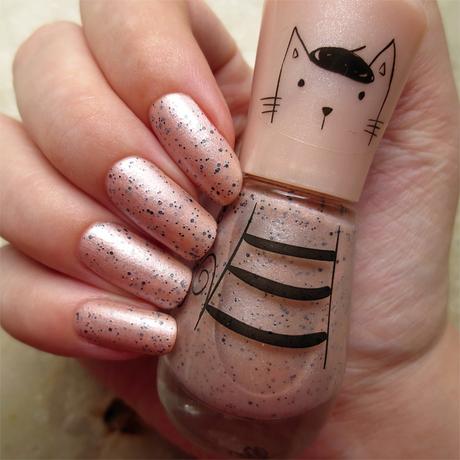💅 #misslackiert August 2017 #misslackiert essence and the lovely little things nail polish 04 ... and my flaky caty swatch