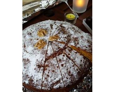 Kürbiskuchen mit Walnüssen