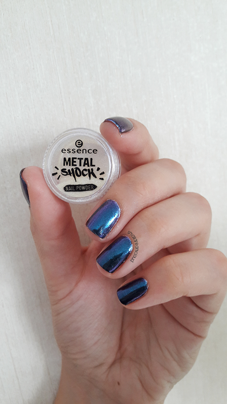 essence metal shock – nail powder „me and my unicorn“