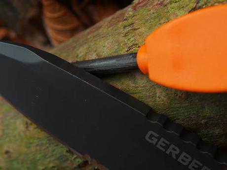Gerber Bear Grylls Compact Fixed Blade 05