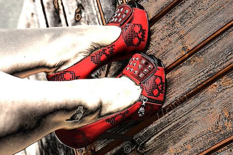 Richie´s Blick auf die Welt #HighHeels #AbindieWeinberge #SexyBaby