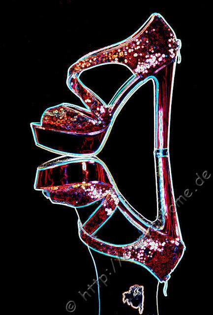 Richie´s Blick auf die Welt #HighHeels #AbindieWeinberge #SexyBaby