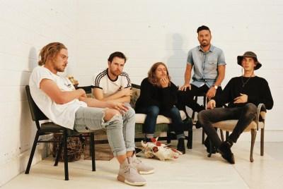 Happy Releaseday: Winston Surfshirt – Sponge Cake // Video + full Album stream