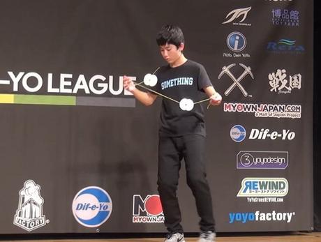 Freestyle-Skier Parkour Training