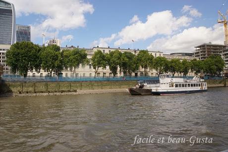 London - Sightseeing von der Themse aus (Teil 1)