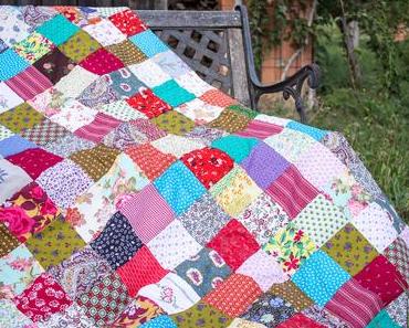 Patchworkdecke aus Stoffresten