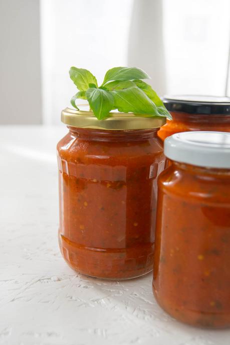Tomaten Basilikum Sauce einkochen