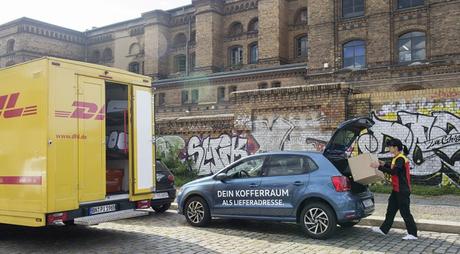 VW und DHL testen Paketzustellung in den Kofferraum