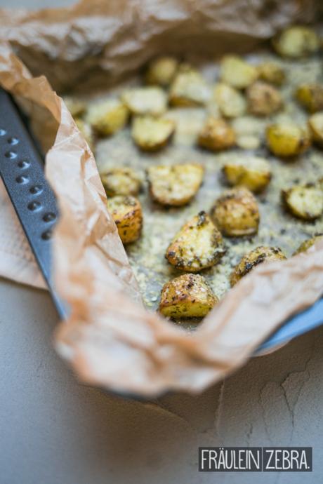 Pesto-Kartoffeln mit Parmesan | Studenten-Woche