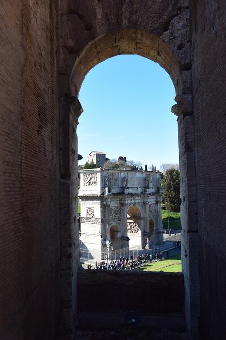08_Aussicht-Konstantinsbogen-Kolosseum-Colosseo-Citytrip-Rom-Italien