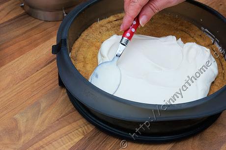 Eine Saure Sahne Torte in der Cappuccino Variante #Rezept #Backen #Lecker