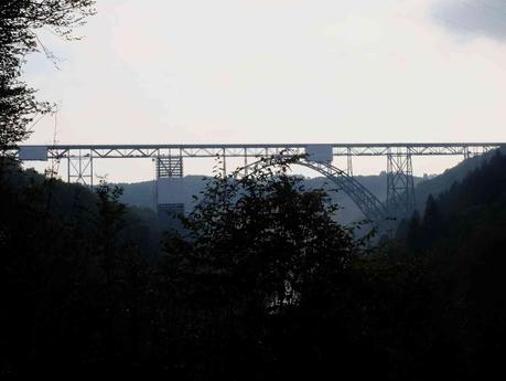 Um die Müngstener Brücke